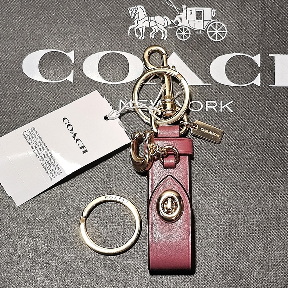COACH TRIGGER SNAP BAG CHARM (NWT) - Picture 2 of 9